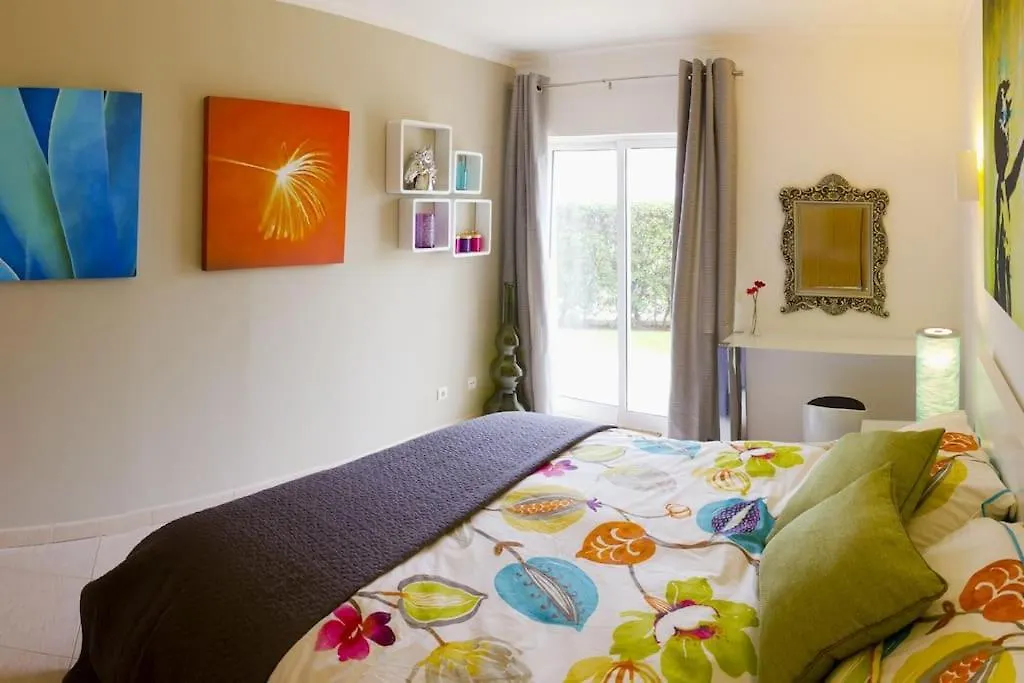Beautiful Apartment With Shared Pool,Vila Da Praia Alvor