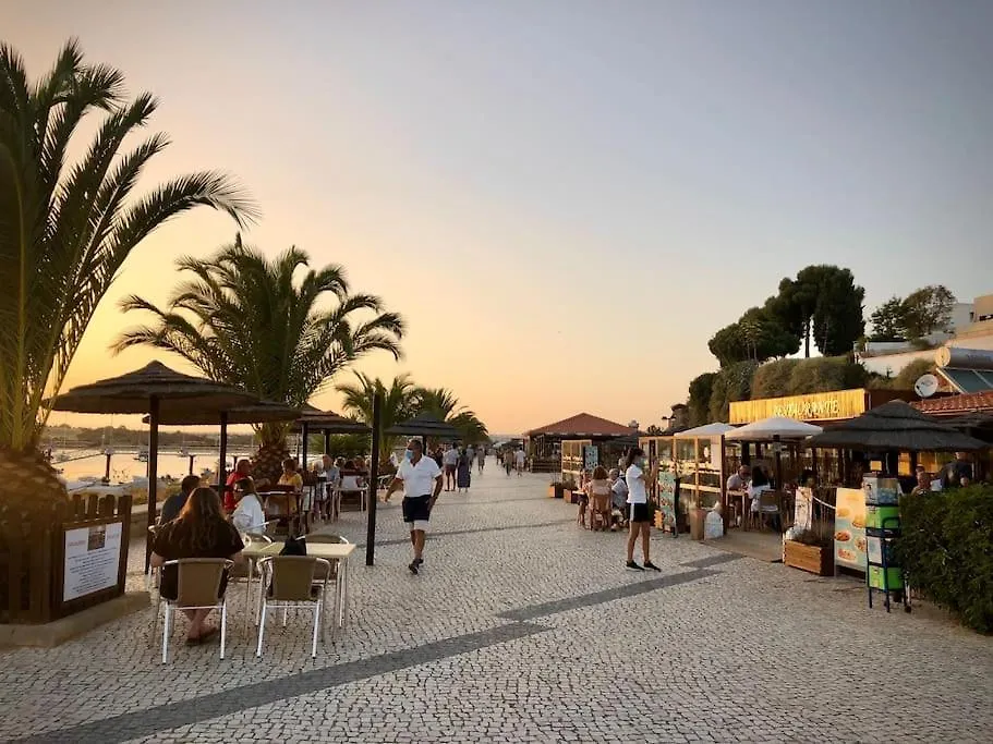 Beautiful Apartment With Shared Pool,Vila Da Praia Alvor